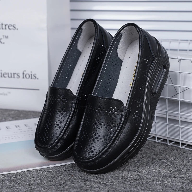 Women's shoes 2020 spring summer all-match mother single shoes leather rocking shoes platform platform nurse shoes work shoes