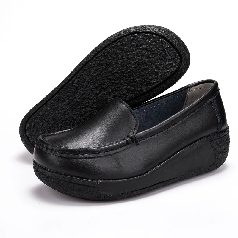 Women's shoes 2020 spring summer all-match mother single shoes leather rocking shoes platform platform nurse shoes work shoes