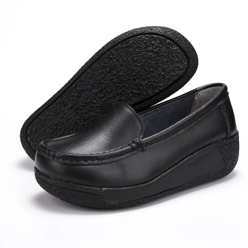 Women's shoes 2020 spring summer all-match mother single shoes leather rocking shoes platform platform nurse shoes work shoes