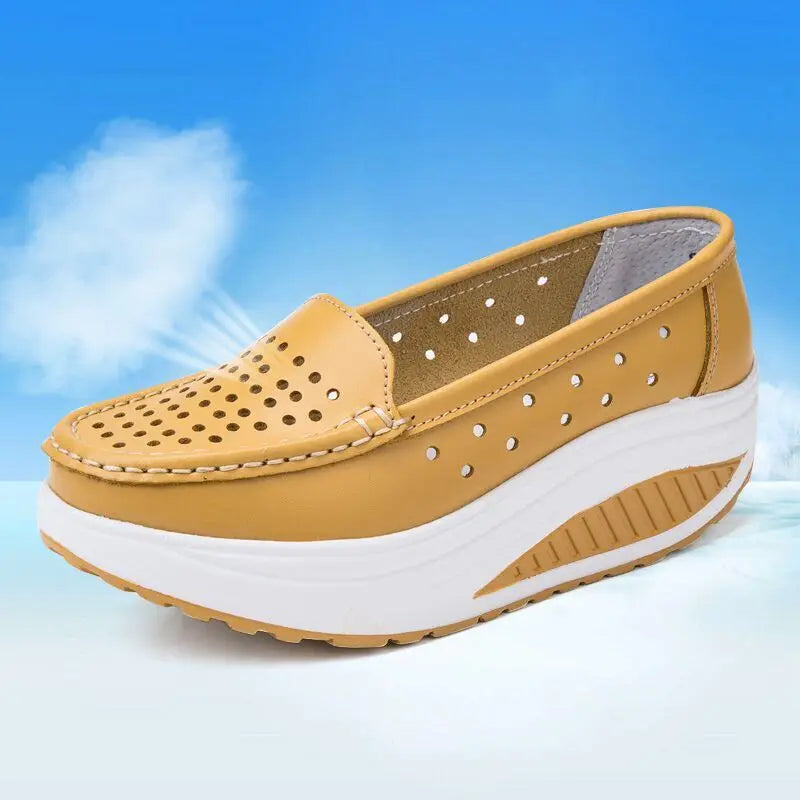 Women's shoes 2020 spring summer all-match mother single shoes leather rocking shoes platform platform nurse shoes work shoes